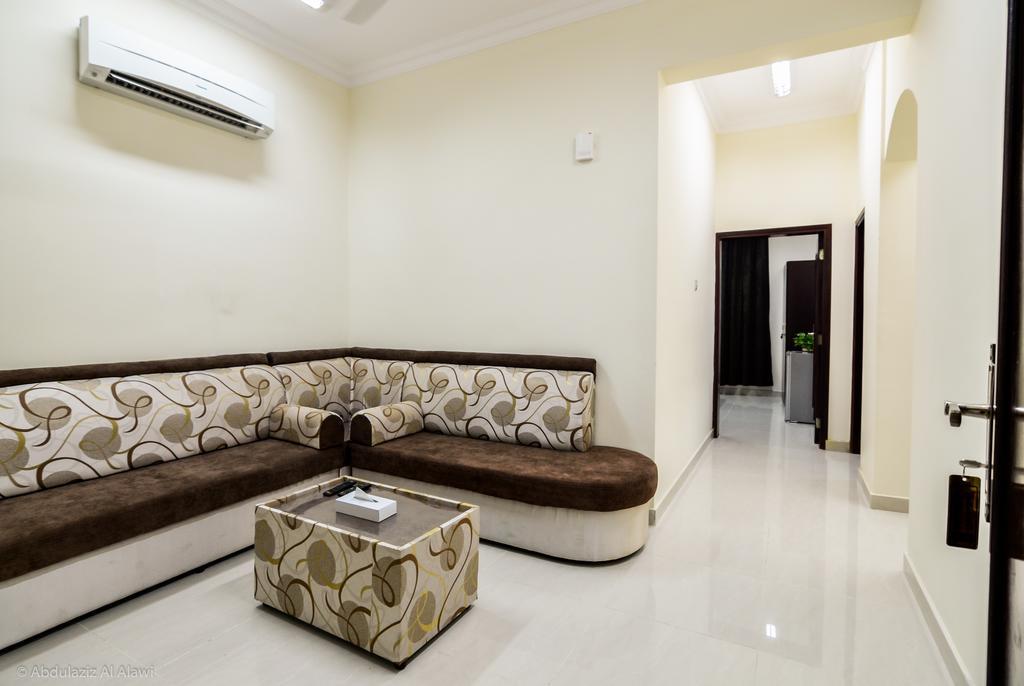 Al Jumhour Hotel Apartments Sur Luaran gambar