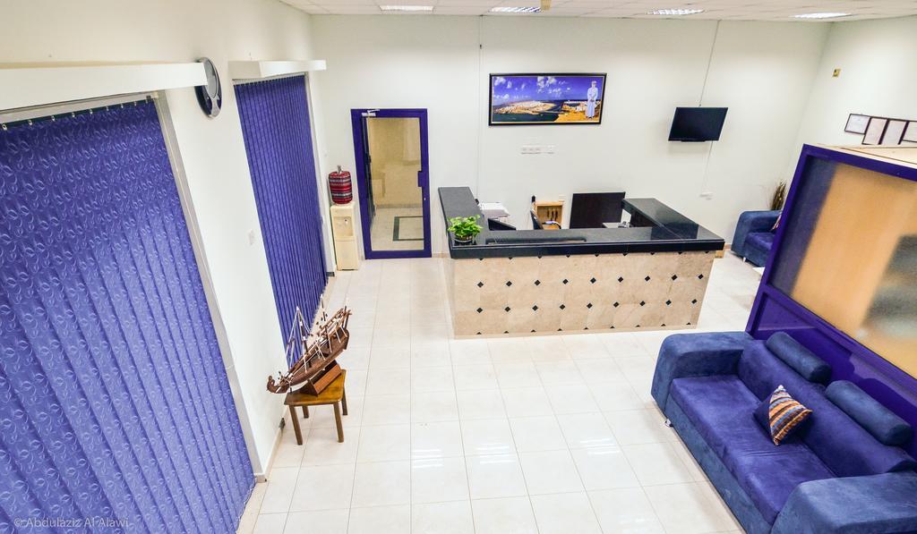 Al Jumhour Hotel Apartments Sur Luaran gambar